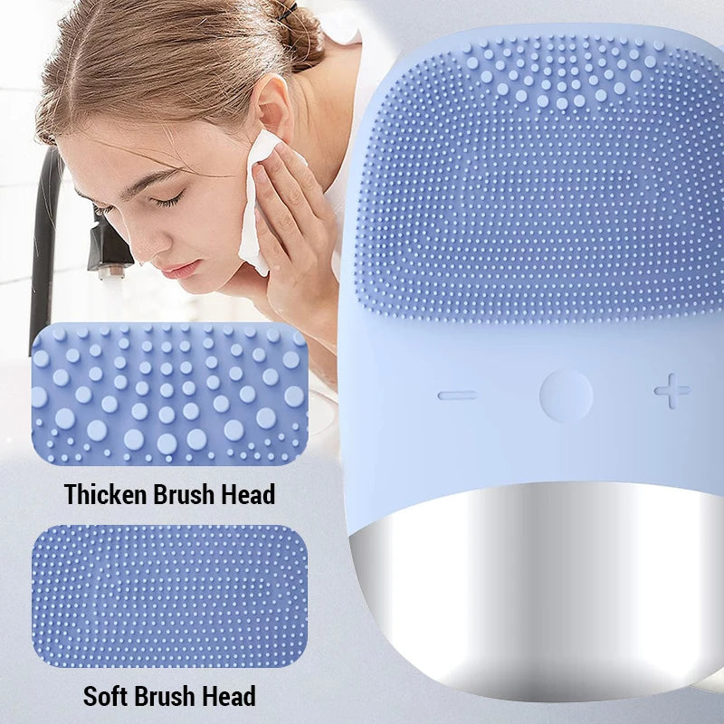 Aura radiant Glow Facial Cleansing Brush™